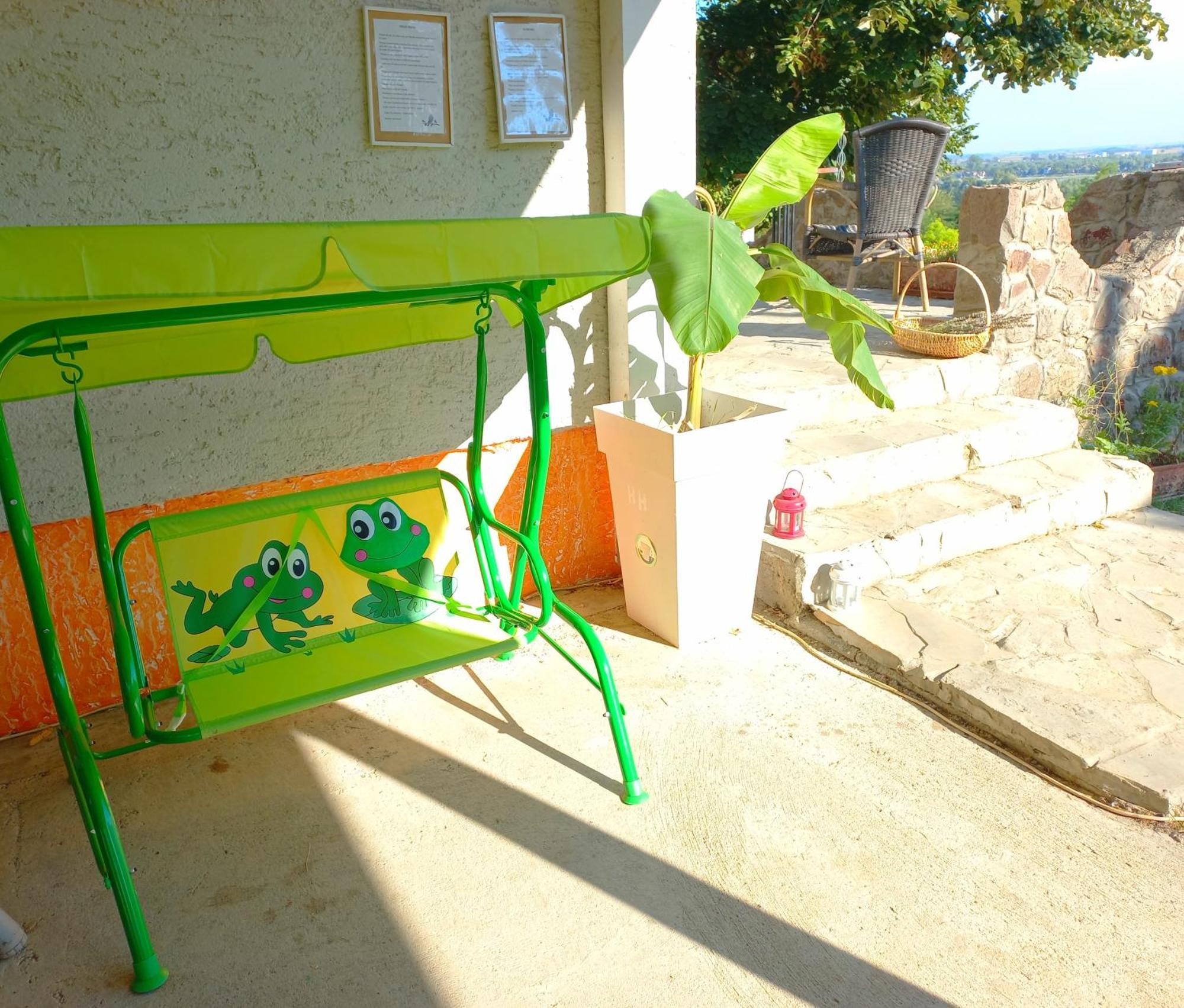 Honey Hill Apartment Fruska Gora Cerevic ภายนอก รูปภาพ