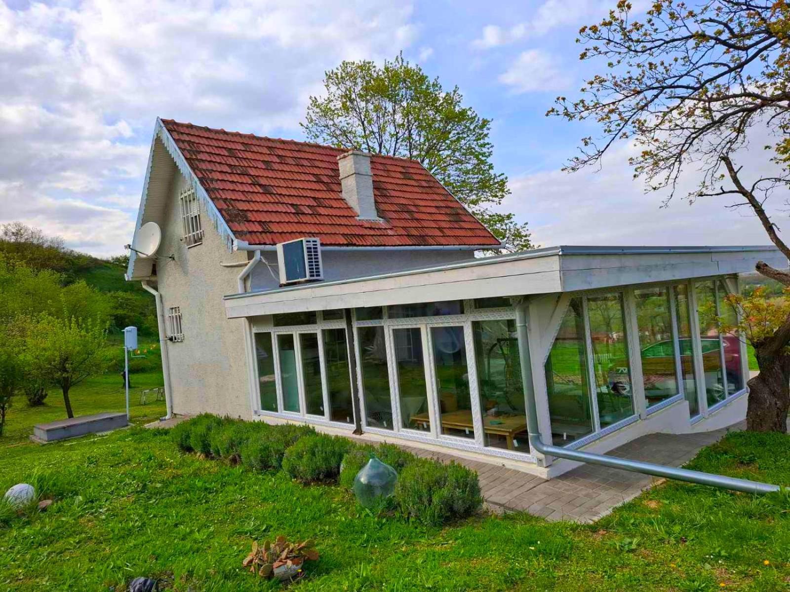 Honey Hill Apartment Fruska Gora Cerevic ภายนอก รูปภาพ